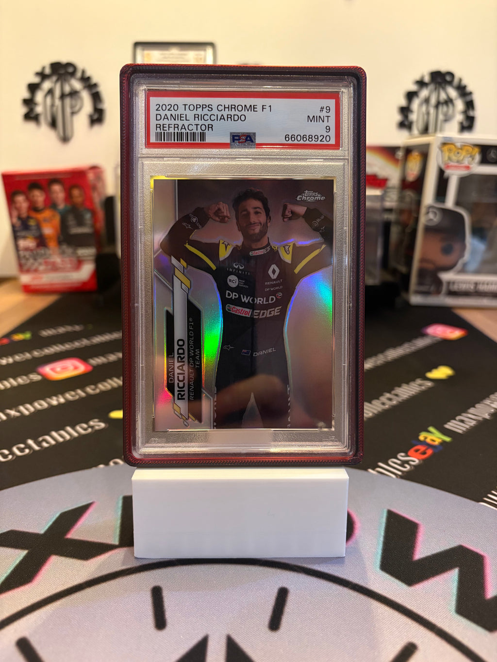 MPC Trading Card Stand