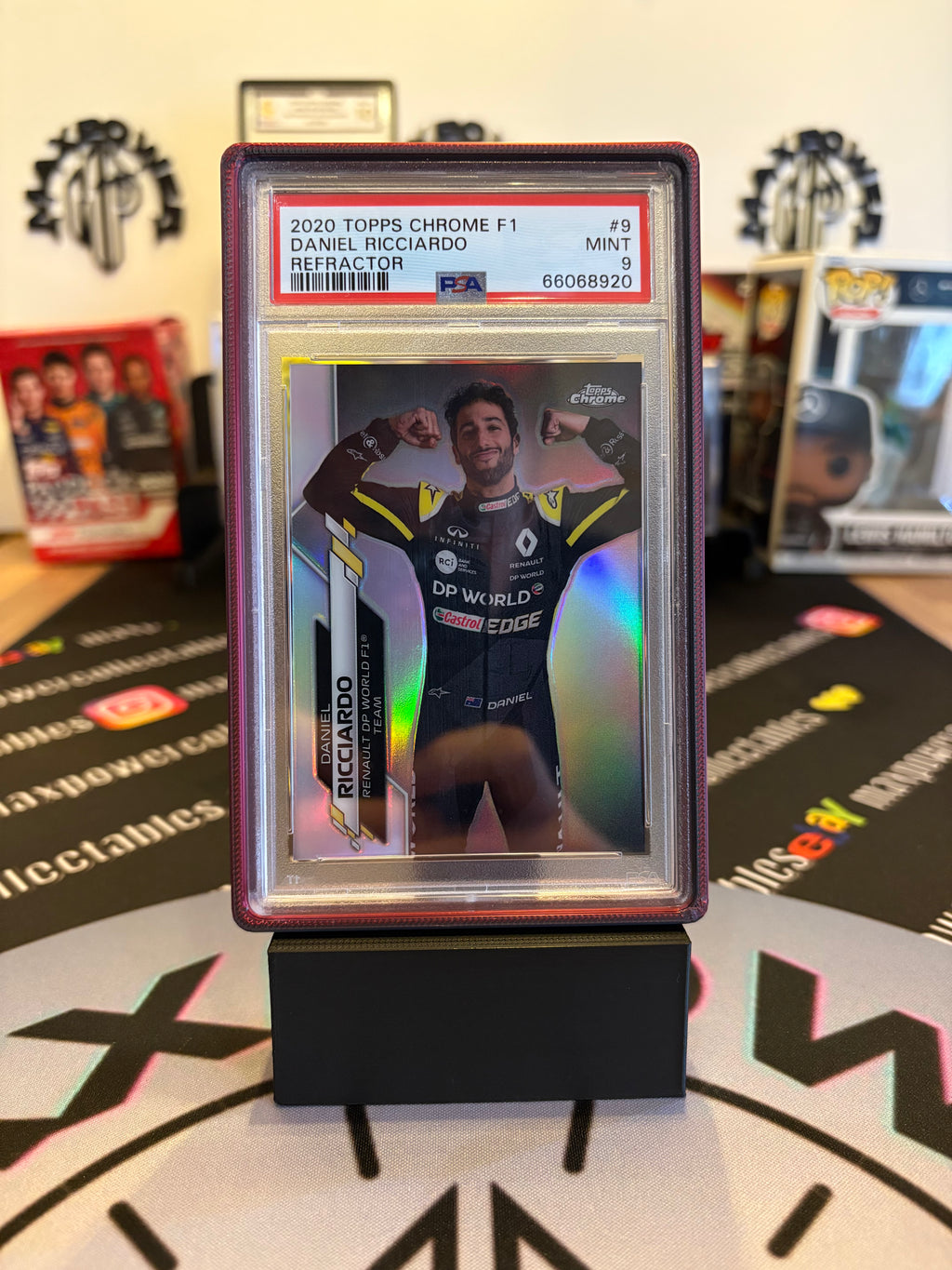MPC Trading Card Stand