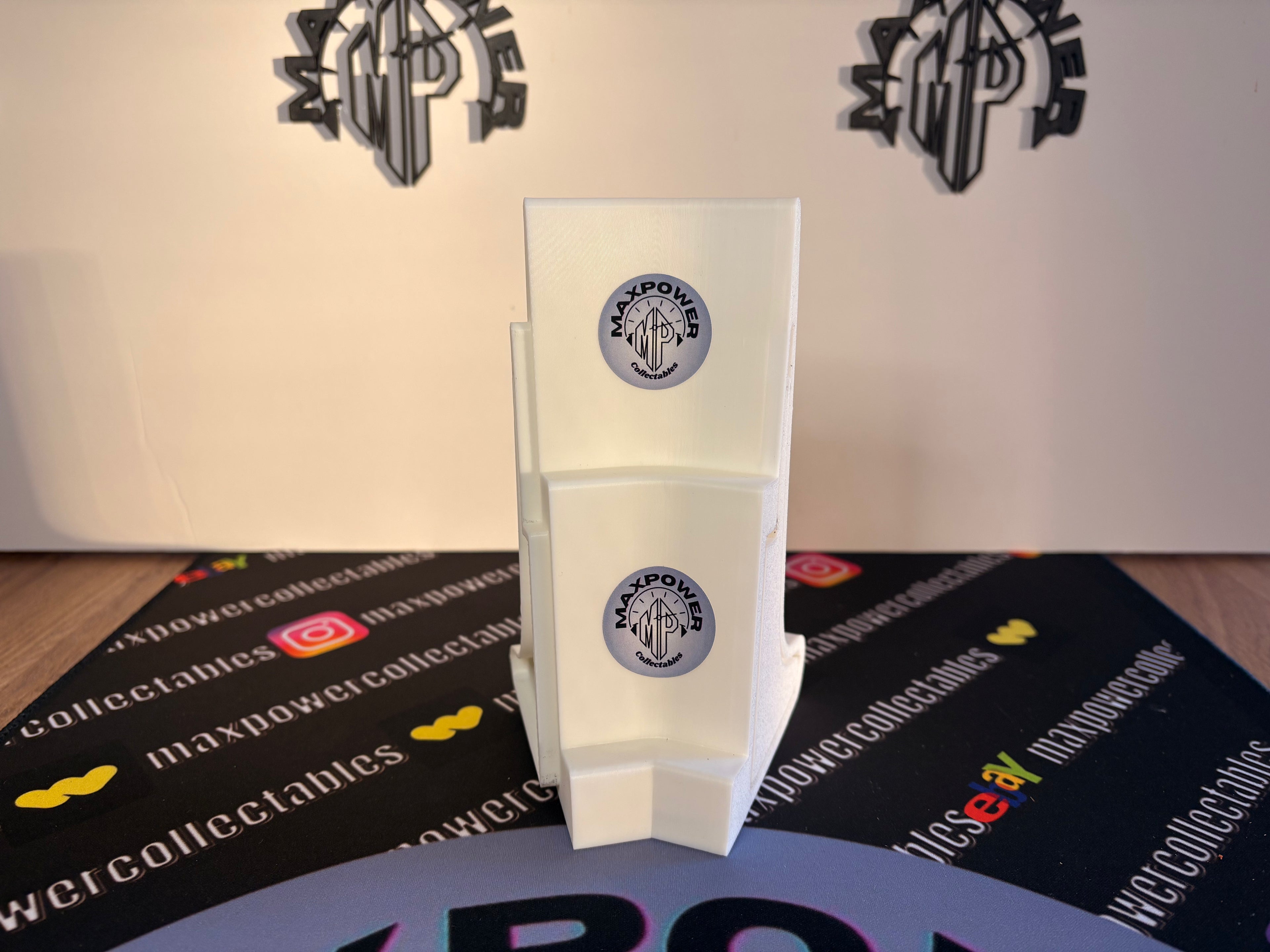 MPC Modular Trading Card Display